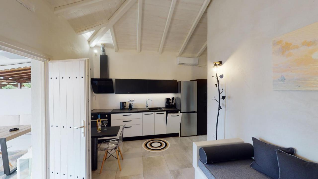 Yalos Luxury Home Agioi Saranta Dış mekan fotoğraf